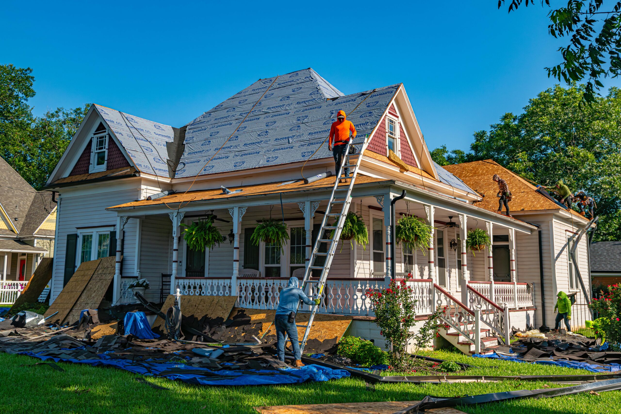 how much does a new roof cost in Winnipeg